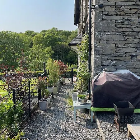 Crookthwaite * Ambleside